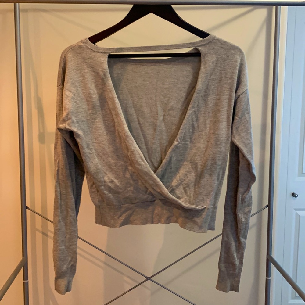 Open back sweater - Picture 3 of 3